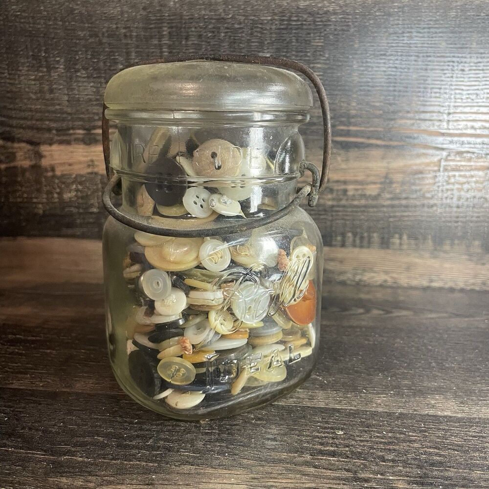 Clear Glass Ball Ideal Mason Pint Jar Filled With Assorted Vtg Sewing Buttons